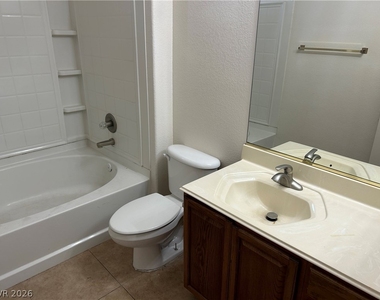 10296 Magnolia Tree Avenue - Photo Thumbnail 23