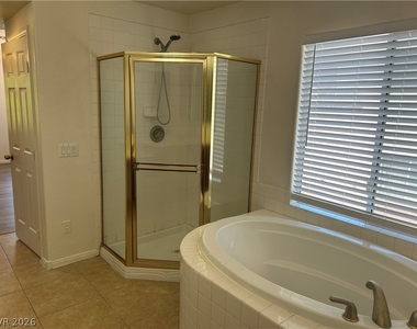 10296 Magnolia Tree Avenue - Photo Thumbnail 14