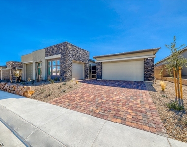 968 Woodburn Lane - Photo Thumbnail 1