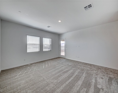 968 Woodburn Lane - Photo Thumbnail 17