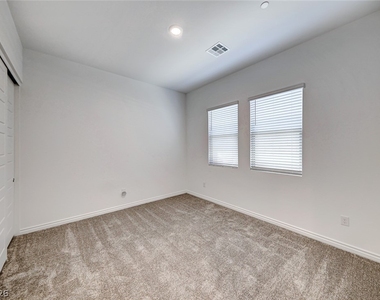 968 Woodburn Lane - Photo Thumbnail 21