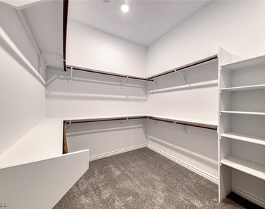 968 Woodburn Lane - Photo Thumbnail 20