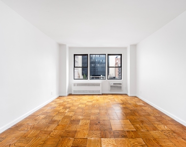 East 36th Street - Photo Thumbnail 2