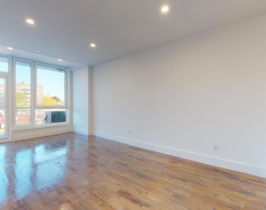 138-28 Queens Blvd - Photo Thumbnail 2