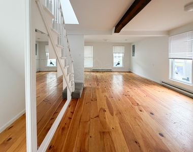113 Spencer Avenue - Photo Thumbnail 6