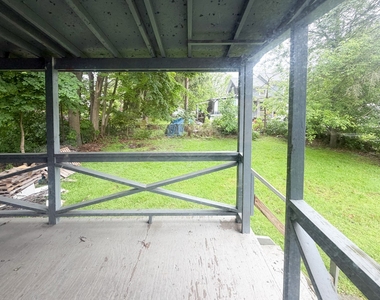113 Spencer Avenue - Photo Thumbnail 4