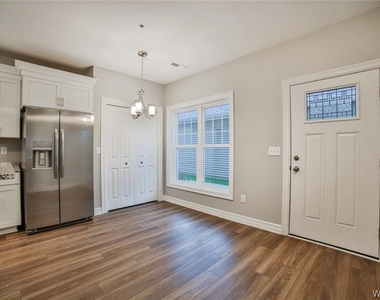 295 Northill Drive - Photo Thumbnail 7
