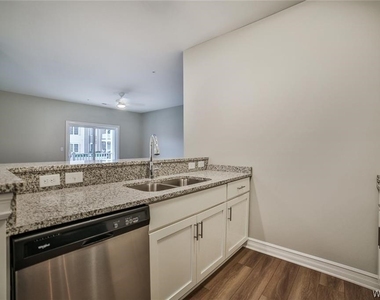295 Northill Drive - Photo Thumbnail 13