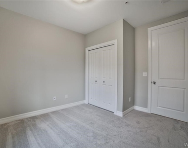 295 Northill Drive - Photo Thumbnail 20