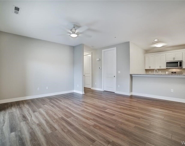 295 Northill Drive - Photo Thumbnail 15