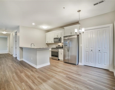295 Northill Drive - Photo Thumbnail 8