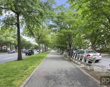 1350 East 5th Street - Photo Thumbnail 6