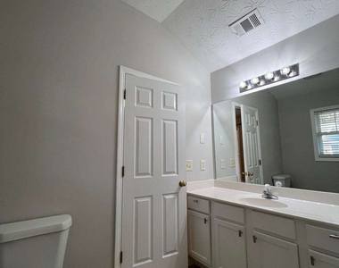 3795 Austin Park Lane - Photo Thumbnail 10