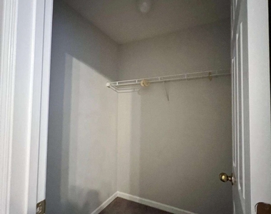 3795 Austin Park Lane - Photo Thumbnail 12