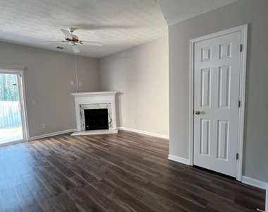3795 Austin Park Lane - Photo Thumbnail 2