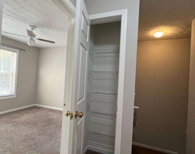 3795 Austin Park Lane - Photo Thumbnail 13