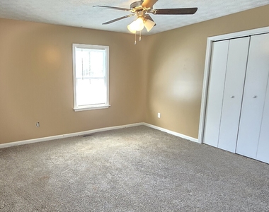 321 Thomas Dorsey Drive - Photo Thumbnail 13