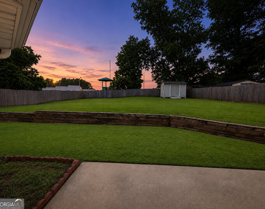 5115 Towne Park Drive - Photo Thumbnail 17