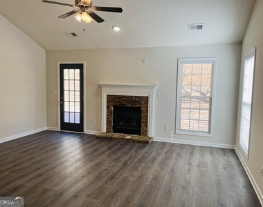 23 Belltree Circle - Photo Thumbnail 6