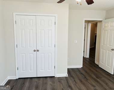 23 Belltree Circle - Photo Thumbnail 12