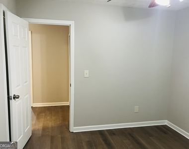 4014 Carisbrook Drive - Photo Thumbnail 26