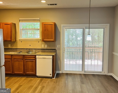 4014 Carisbrook Drive - Photo Thumbnail 8