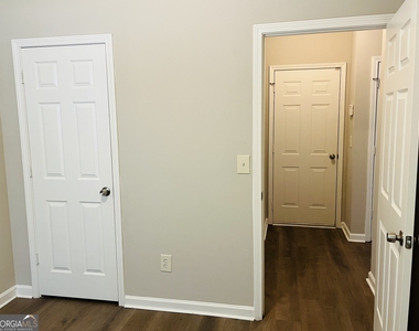 4014 Carisbrook Drive - Photo Thumbnail 15
