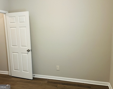4014 Carisbrook Drive - Photo Thumbnail 16