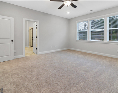 127 Vivian Lane - Photo Thumbnail 22