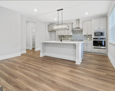127 Vivian Lane - Photo Thumbnail 16
