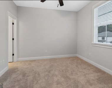 127 Vivian Lane - Photo Thumbnail 30