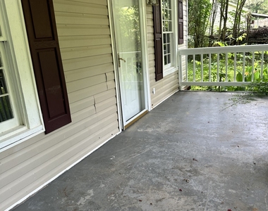 6 Windsor Drive - Photo Thumbnail 7