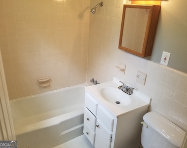 16 Rooney Road Sw - Photo Thumbnail 17