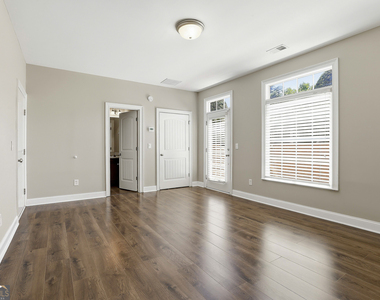 803 Lexington Village - Photo Thumbnail 44