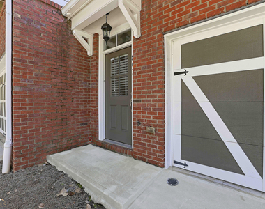 803 Lexington Village - Photo Thumbnail 17