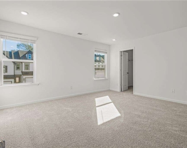 155 Star Court - Photo Thumbnail 11