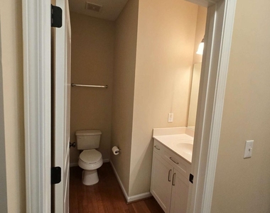 1356 Bexley Place Nw - Photo Thumbnail 8