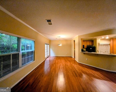 1356 Bexley Place Nw - Photo Thumbnail 3
