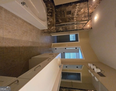 1356 Bexley Place Nw - Photo Thumbnail 17
