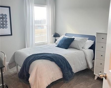 4680 Parkway Circle - Photo Thumbnail 15