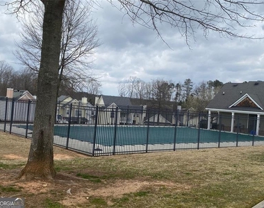4680 Parkway Circle - Photo Thumbnail 21