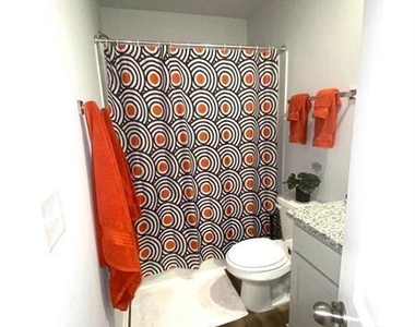 4680 Parkway Circle - Photo Thumbnail 13