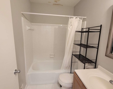 380 Glendale Road - Photo Thumbnail 12