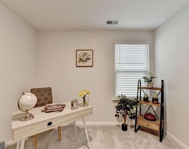 111 Horned Owl Avenue - Photo Thumbnail 35