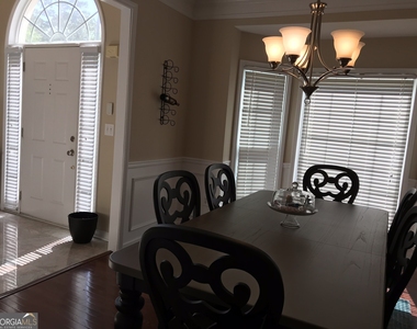 2017 Grove Park Court - Photo Thumbnail 10