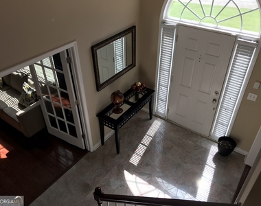 2017 Grove Park Court - Photo Thumbnail 3