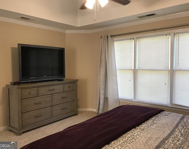 2017 Grove Park Court - Photo Thumbnail 15