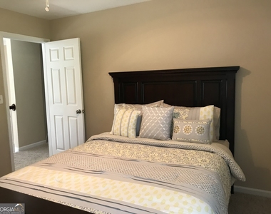 2017 Grove Park Court - Photo Thumbnail 23