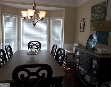 2017 Grove Park Court - Photo Thumbnail 9