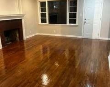 1840 Camellia Drive - Photo Thumbnail 3